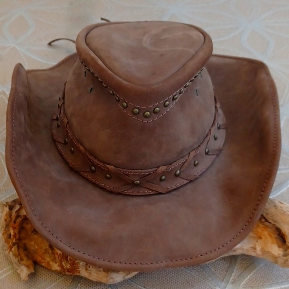Bullhide Leather, Cowboy Hat! - Picture 14 of 16
